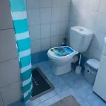 Quarto em Acomodações Particulares Monika House