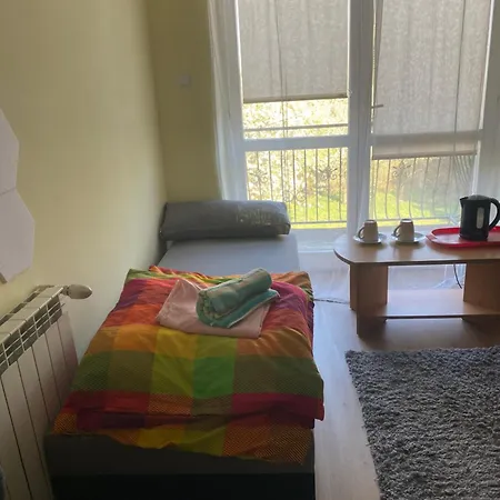 Monika House Varsovie