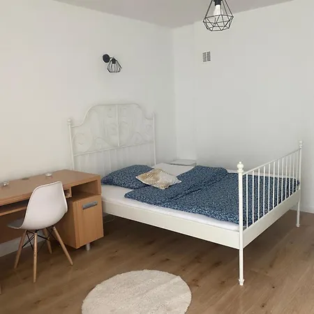 Monika House * Varsovie