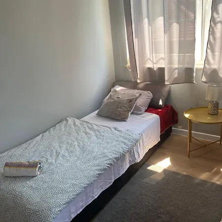 Monika House Varsovie