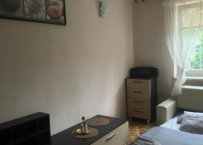 Monika House * Варшава