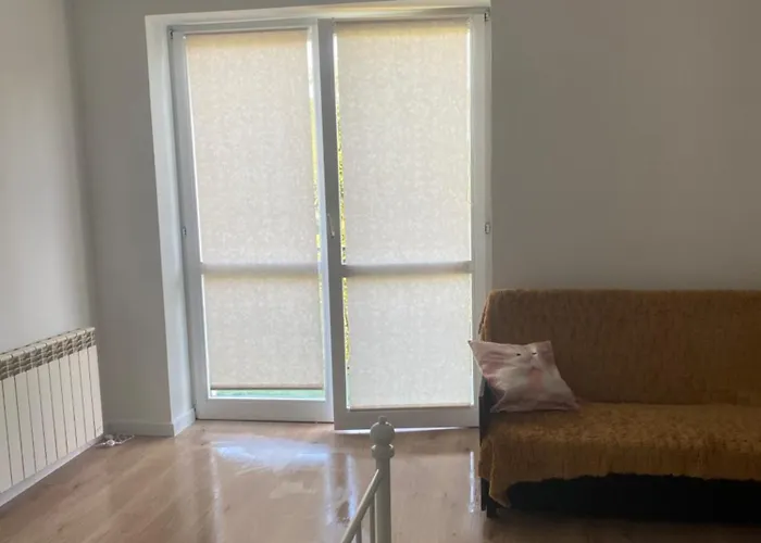 Monika House Проживание в семье